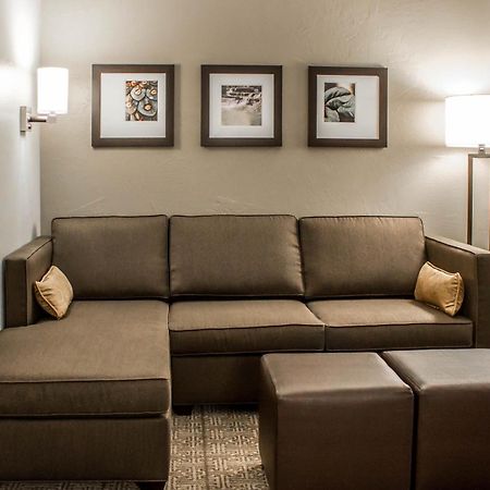 Comfort Suites Hartville-North Canton Uniontown Номер фото
