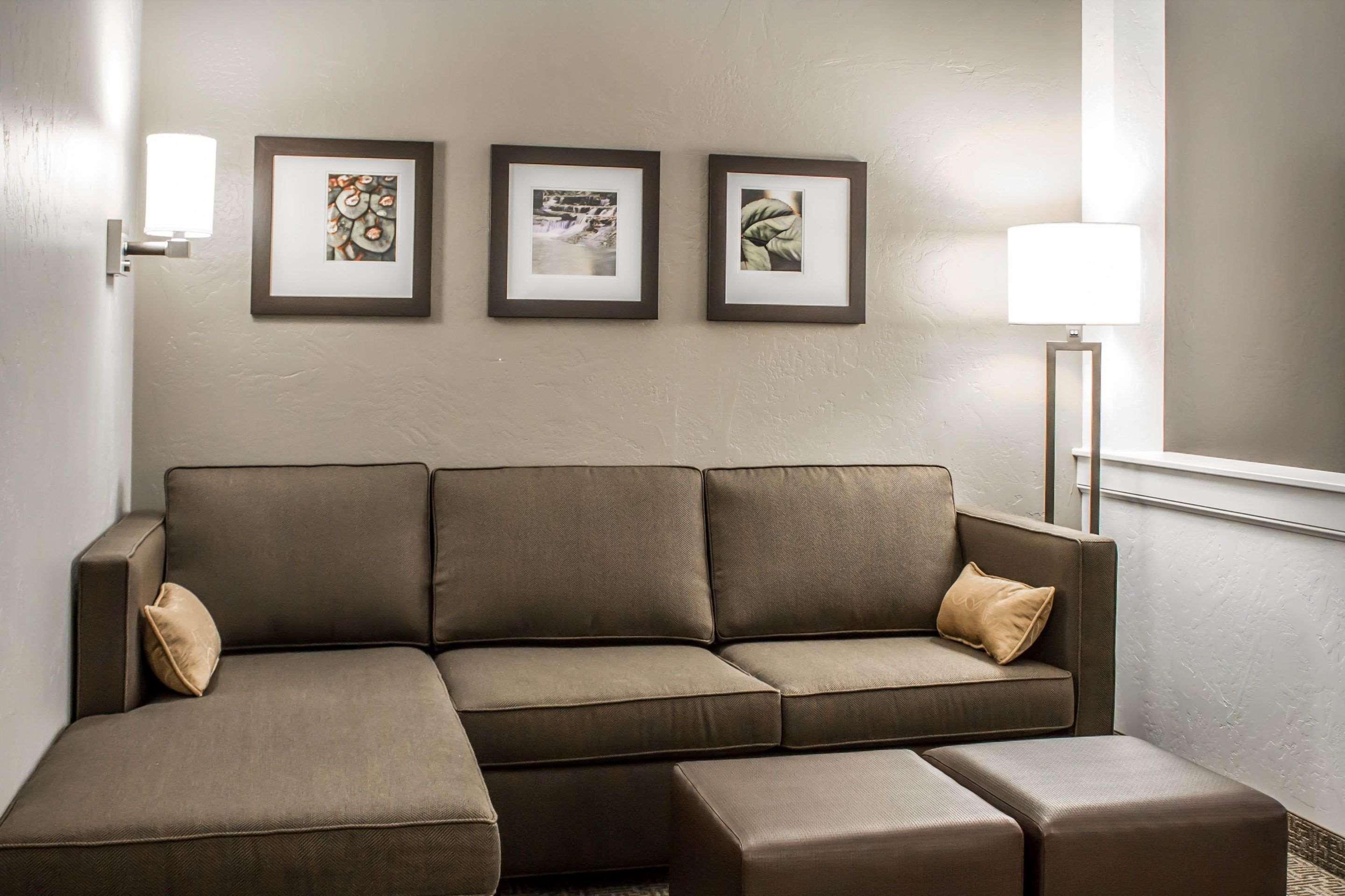Comfort Suites Hartville-North Canton Uniontown Экстерьер фото