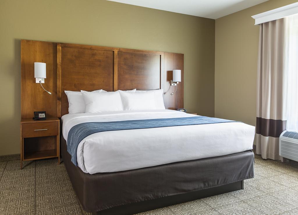 Comfort Suites Hartville-North Canton Uniontown Экстерьер фото